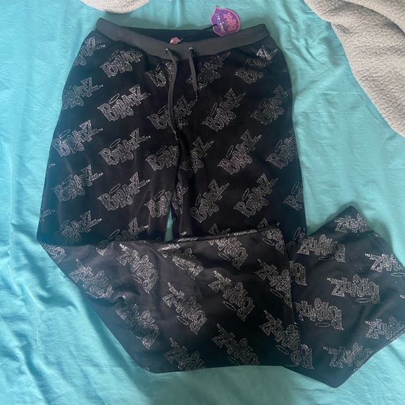 SOLD Sold out Bratz x dolls kill pants - Picture 2 of 3